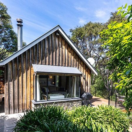 Woodside - Akaroa Holiday Cottage Екстер'єр фото