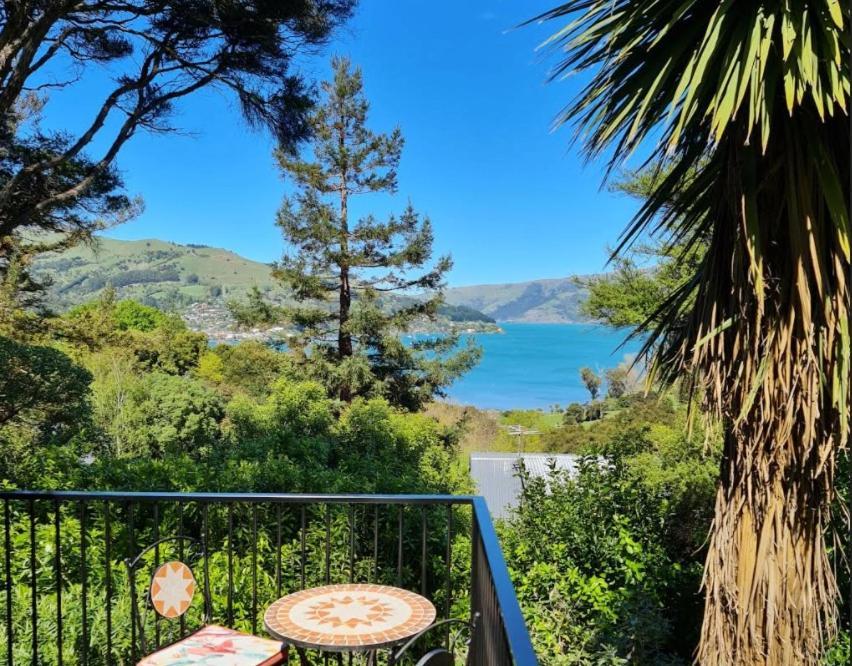 Woodside - Akaroa Holiday Cottage Екстер'єр фото