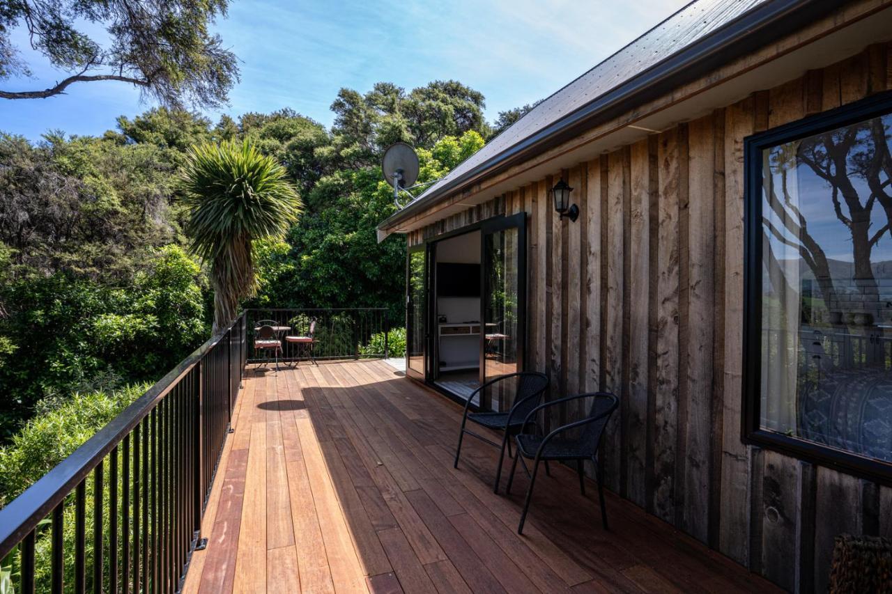 Woodside - Akaroa Holiday Cottage Екстер'єр фото